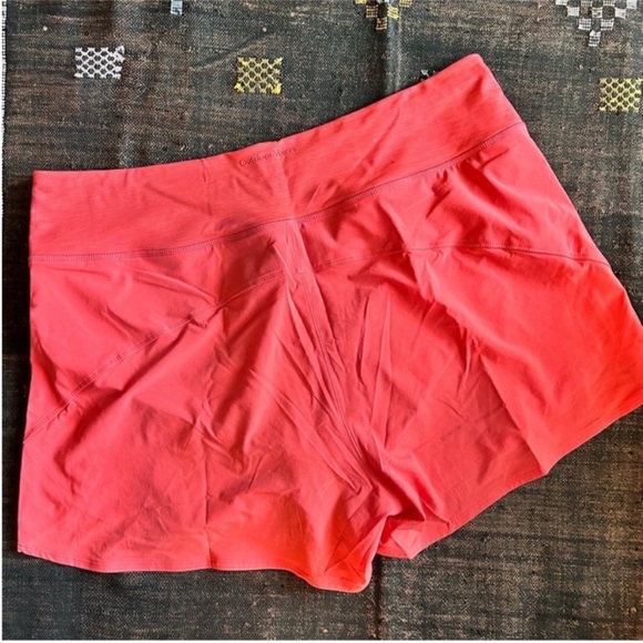 Outdoor Voices Hudson 4” Running Shorts in Coral size XXL - Picture 3 of 12